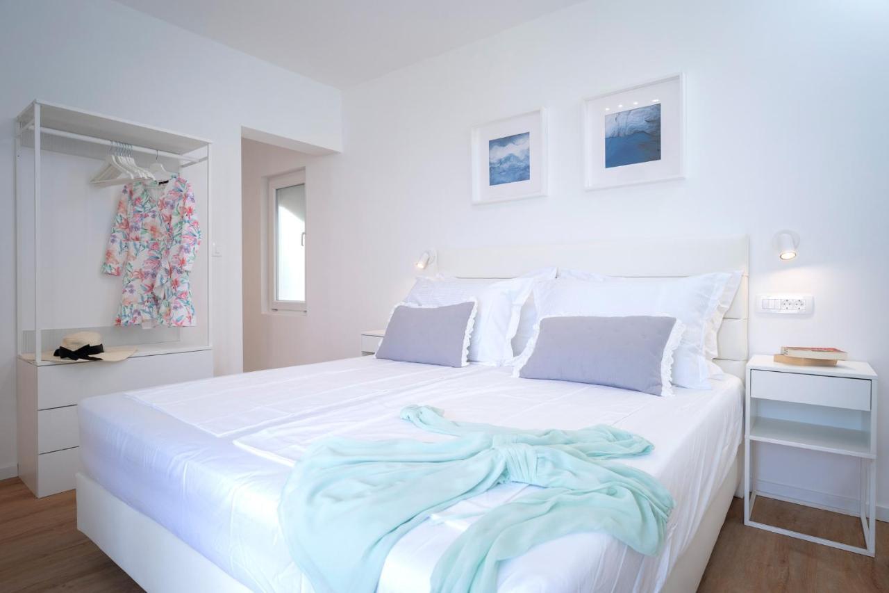 Feelhvar Along Bluelagoon Beach Hvar Town Esterno foto