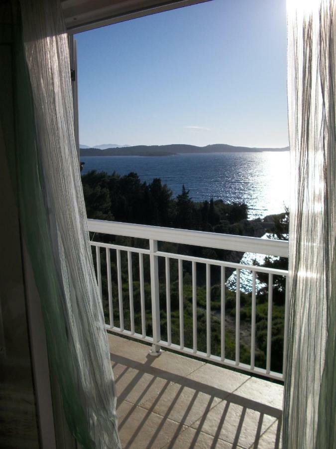 Feelhvar Along Bluelagoon Beach Hvar Town Esterno foto